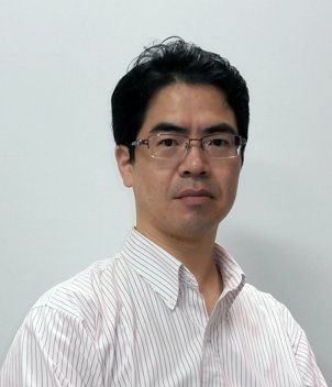 永田 謙二
